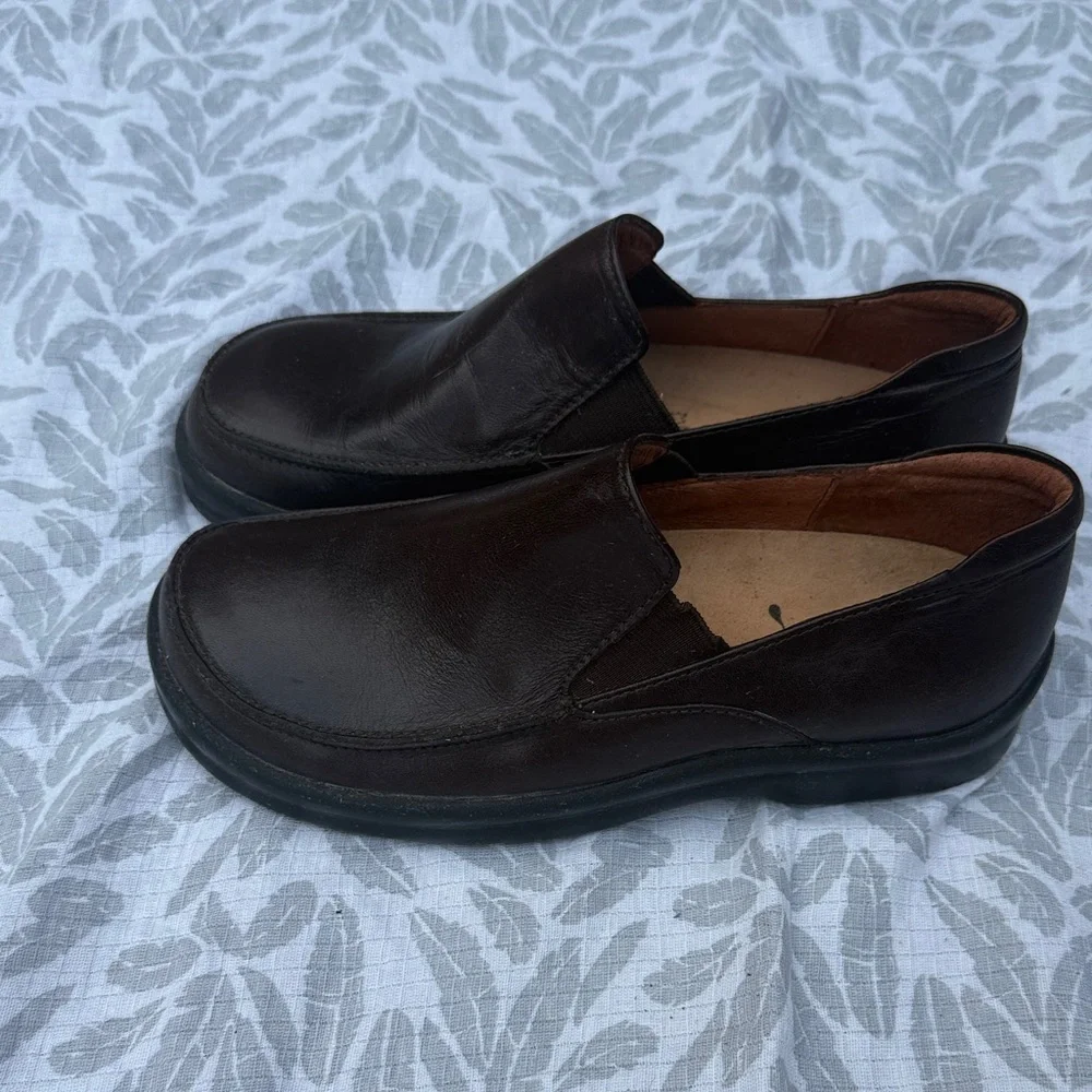 Men's Brown Leather Slip-On Shoes - Picture 1 of 4